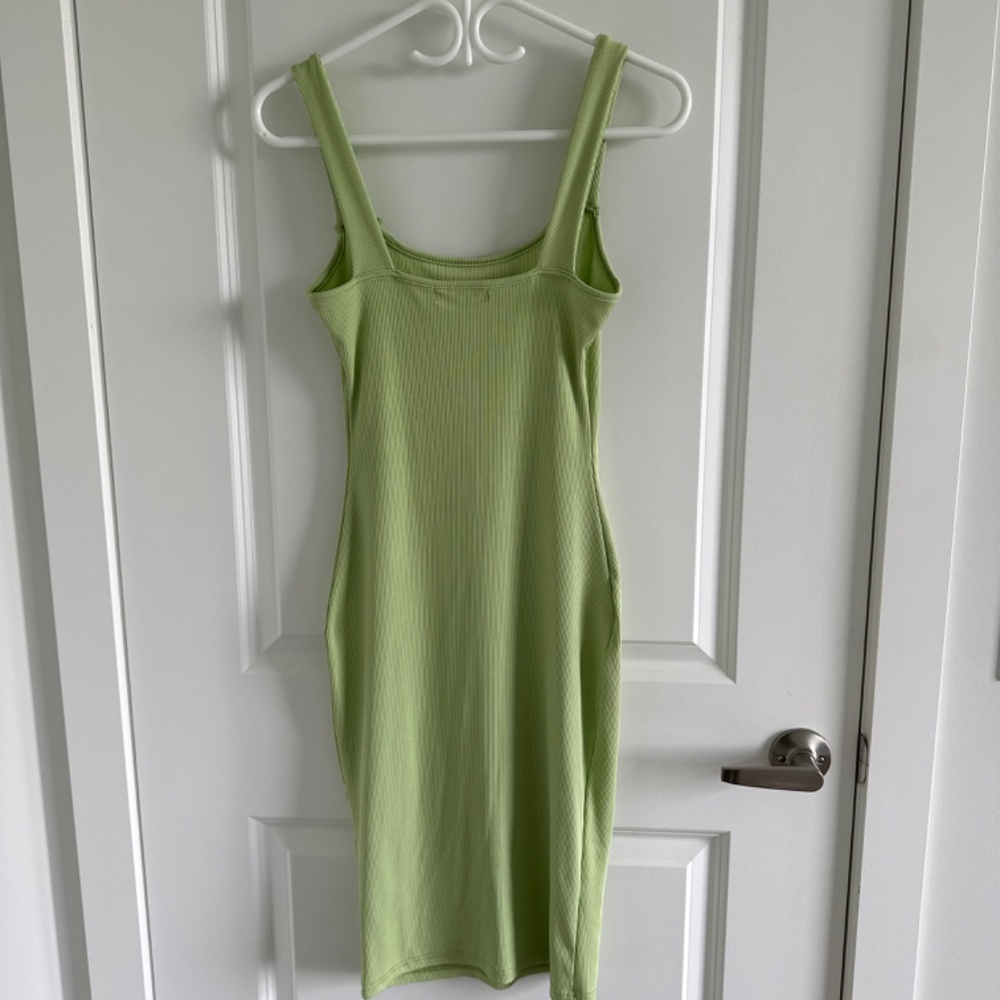 Body-con dress - Picture 2 of 2